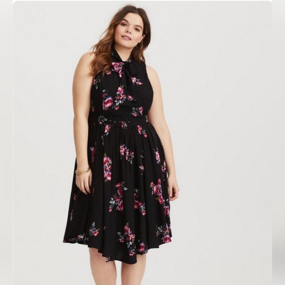 Torrid midi dress sz 16 woman's plus black & pink floral print sleeveless dress
